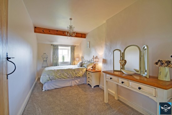 Long Causeway, Cliviger, Burnley - Photo 16