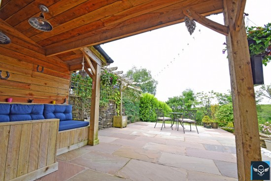 Long Causeway, Cliviger, Burnley - Photo 23