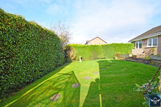 Kirkfell Drive, Ightenhill, Burnley - Photo 16