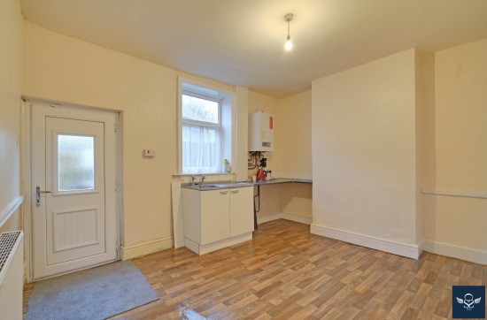 Grant Street, Burnley - Photo 3