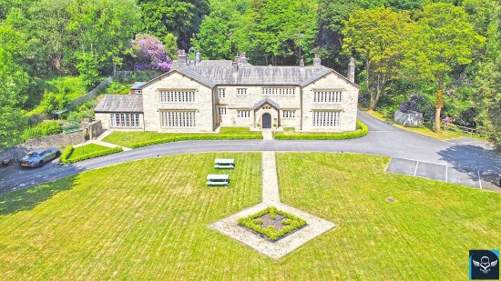 Holme Hall, Burnley Road, Cliviger - Photo 1