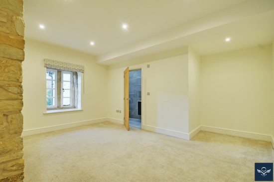 Holme Hall, Burnley Road, Cliviger - Photo 9