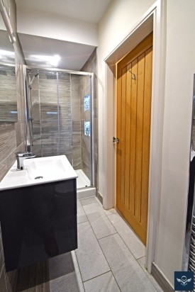 Holme Hall, Burnley Road, Cliviger - Photo 10