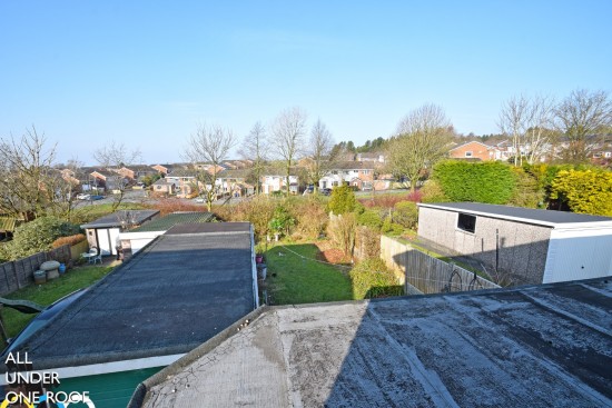 Tiverton Drive, Briercliffe, Burnley - Photo 2