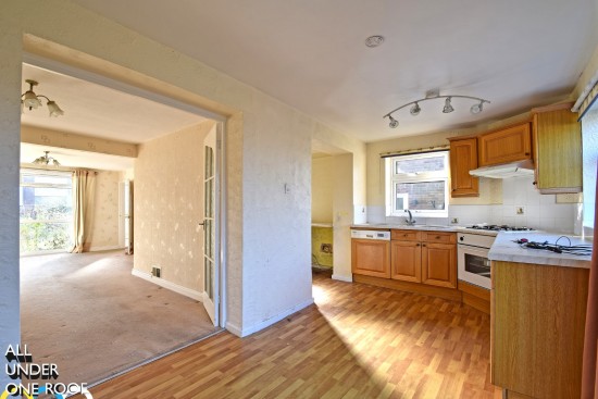 Tiverton Drive, Briercliffe, Burnley - Photo 5