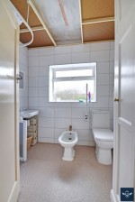 Brunshaw Road, Pike Hill, Burnley - Thumbnail 12