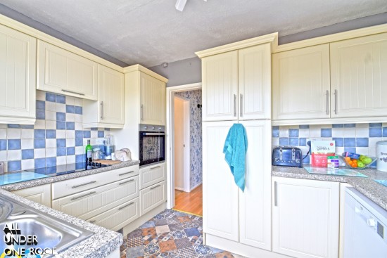 Shap Close, Barrowford - Photo 9