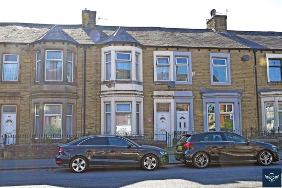 Colne Road, Burnley - Photo 1