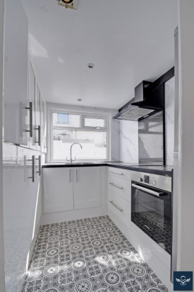 Lytton Street, Burnley - Photo 5