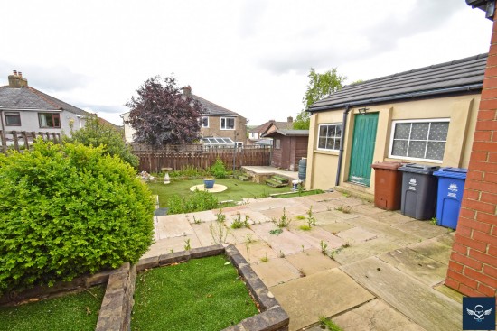 Brunshaw Road, Burnley - Photo 11