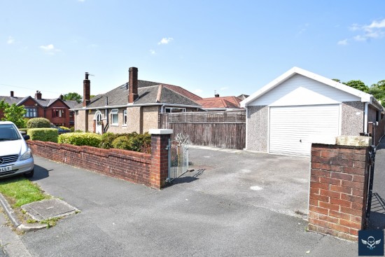 Highfield Avenue, Burnley - Photo 15