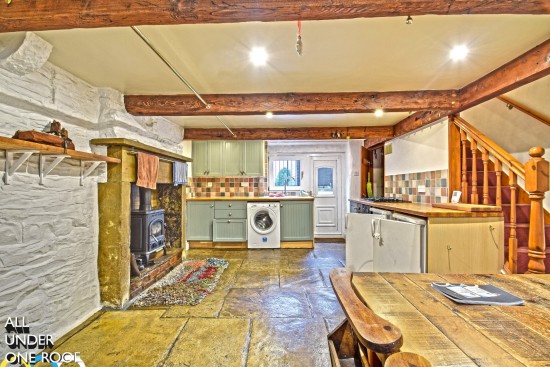 Halifax Road, Haggate, Burnley - Photo 3