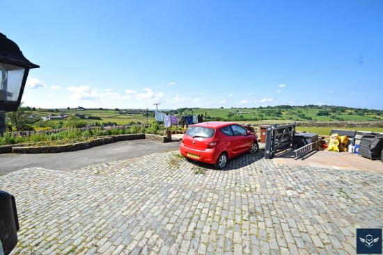 Catlow Row, Southfield, Burnley - Photo 13