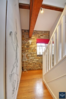 Barcroft Barn, Cliviger - Photo 20