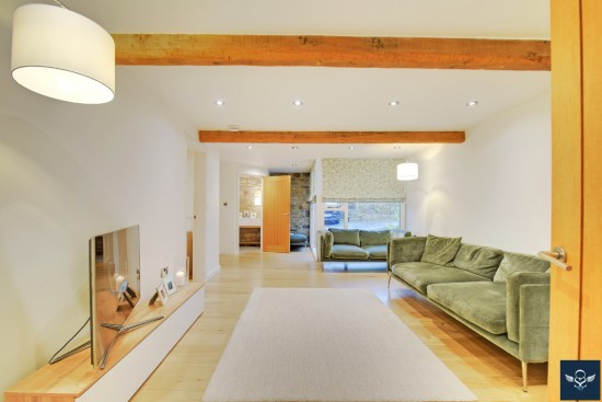 Barcroft Barn, Cliviger - Photo 4