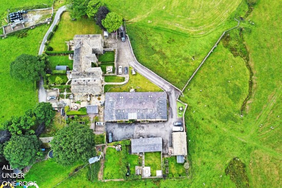 Barcroft Barn, Cliviger - Photo 31