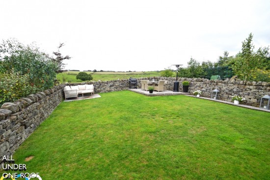 Barcroft Barn, Cliviger - Photo 39