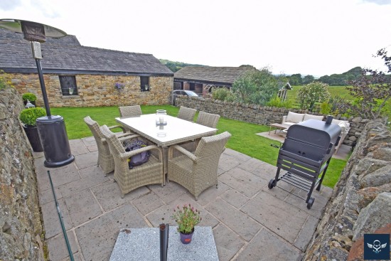Barcroft Barn, Cliviger - Photo 41