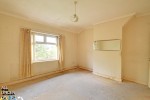 Casterton Avenue, Burnley - Thumbnail 5