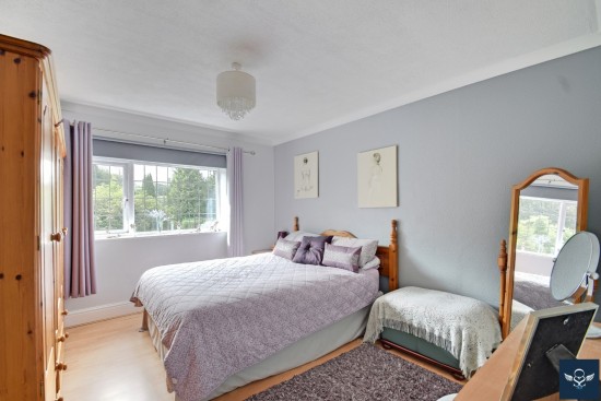 Brownside Road, Worsthorne - Photo 12