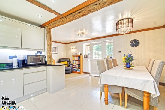 Brownside Road, Worsthorne - Photo 3