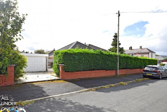 Red Lees Avenue, Cliviger, Burnley - Photo 15