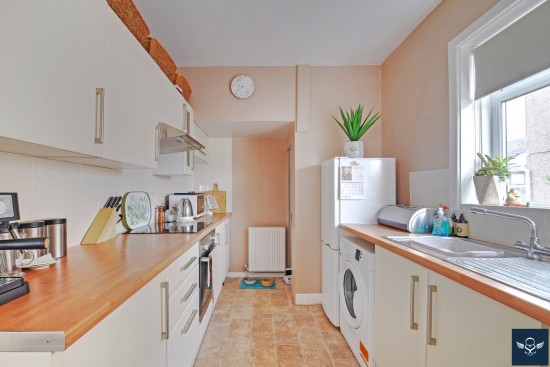 Thornton Road, Burnley - Photo 3