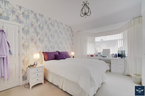 Brunshaw Road, Burnley - Photo 5