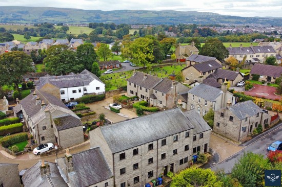 Annarly Fold, Worsthorne - Photo 2