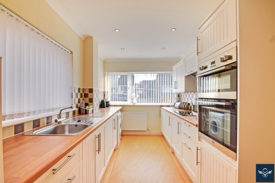 Garswood Close, Burnley - Photo 4