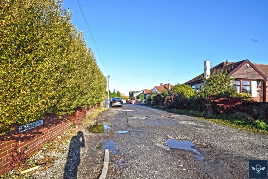 Ainsdale Avenue, Burnley - Photo 8