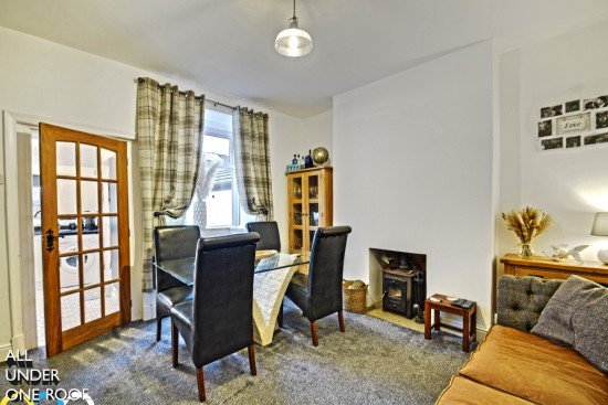 Bristol Street, Burnley - Photo 3