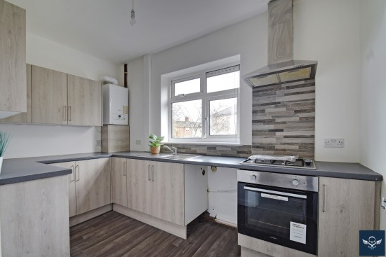 Moorland Road, Burnley - Photo 5