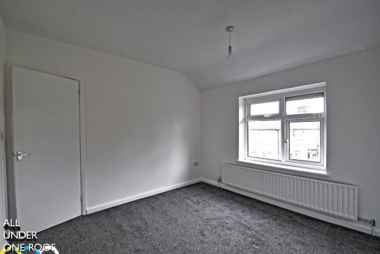 Moorland Road, Burnley - Photo 8