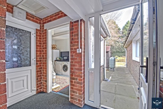 Manor Road, Ightenhill, Burnley - Photo 20