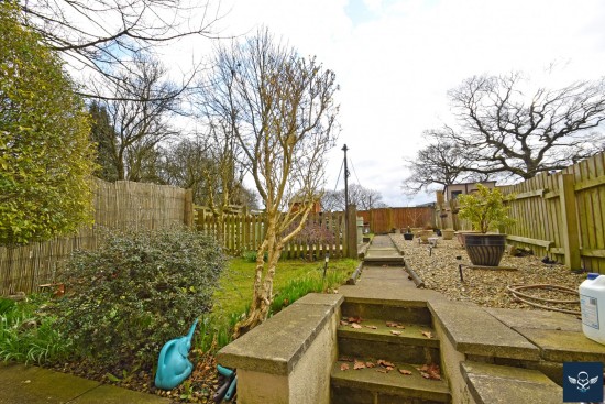 Pendle Bridge, Burnley - Photo 14