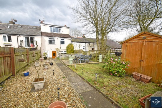 Pendle Bridge, Burnley - Photo 15