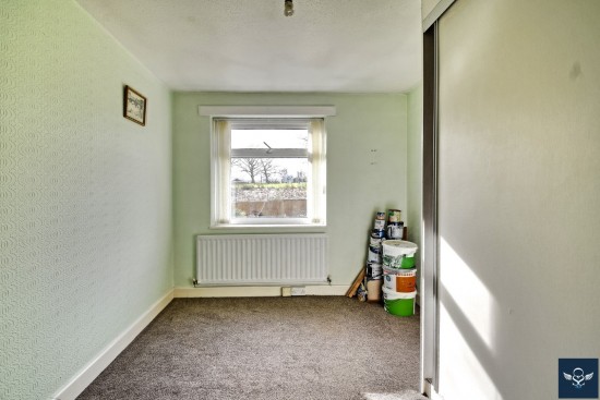 Pendle Bridge, Burnley - Photo 8