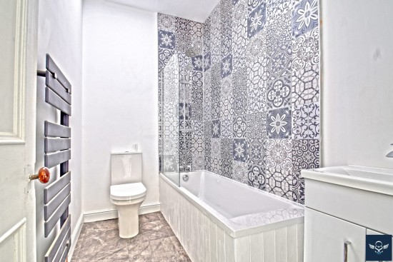 Brunshaw Road, Burnley - Photo 11