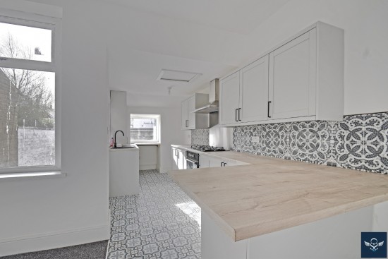 Brunshaw Road, Burnley - Photo 4