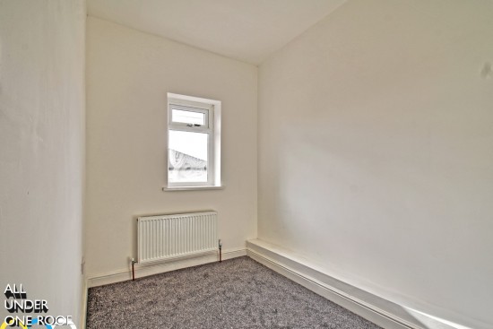 Brunshaw Road, Burnley - Photo 9