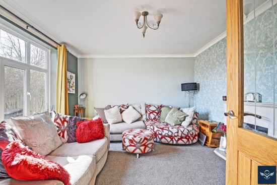 Wheatley Lane Road, Fence - Photo 3