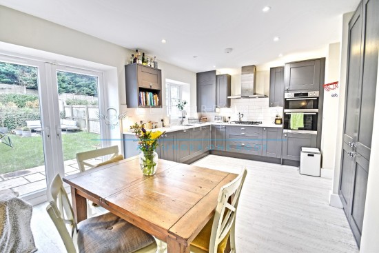 Pendle Lane, Fence - Photo 3