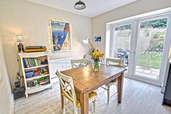 Pendle Lane, Fence - Photo 9