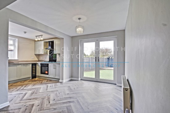 Prairie Crescent, Burnley - Photo 5