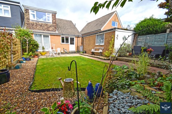 Hollins Avenue, Cliviger - Photo 17