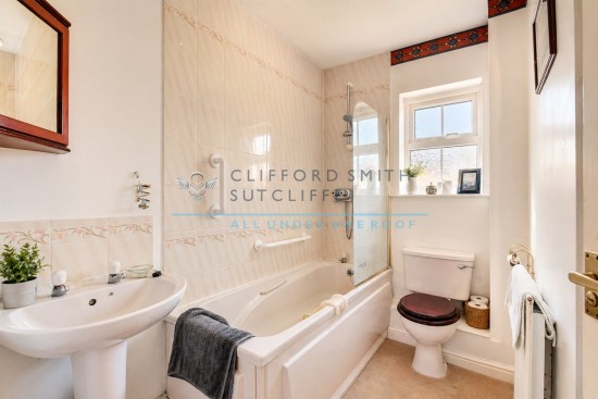 New Taylor Fold, Briercliffe - Photo 9