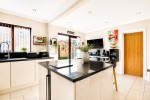 Berwick Drive, Burnley - Thumbnail 9