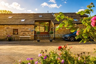 Hurstwood Village, Worsthorne