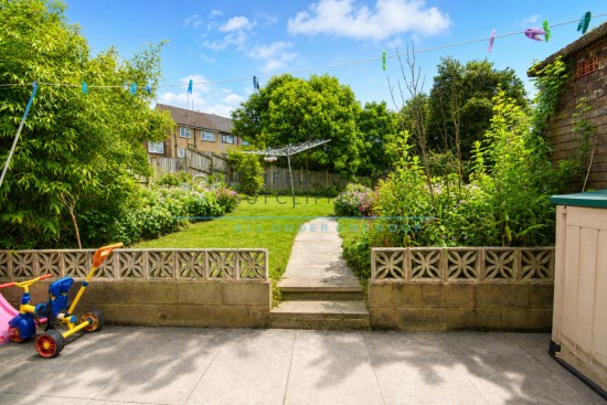 Cunningham Grove, Burnley - Photo 13